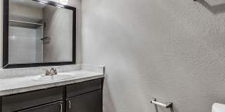 Oakmont Gallery 30
