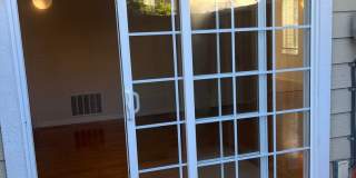 3 bedroom 2.5 bath town home with large bonus living room and 2 car garage parking Gallery 14