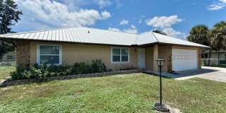 Available monthly Rental  2026 in heart of Sebastian Gallery 3