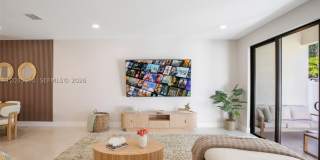 701 SW 17th st Gallery 23