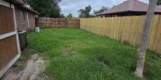 Spacious 3Bed/2Ba Home in Established, Conveniently Located Neighborhood! *1/2 OFF Security Deposit for Active-Duty Military!* Gallery 30