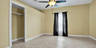 Charming 4-Bedroom Home near Downtown SA! Charming 4-Bedroom Home near Downtown SA! Gallery 10