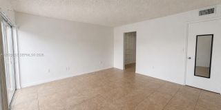 9371 Fontainebleau Blvd Gallery 11