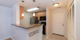 3176 SUMMIT SQUARE Drive Gallery 15