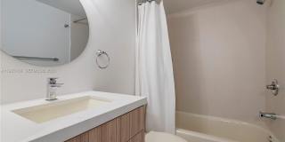 995 SW 84th Ave Gallery 14