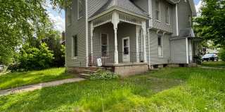 3 bedroom, 1 bath apartment in Cedar Falls Gallery 1