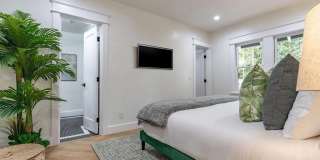 725 Pennsylvania Ave Gallery 32