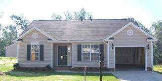 3BR/2BA Home Convenient to Winston-Salem & Kernersville! Gallery 1