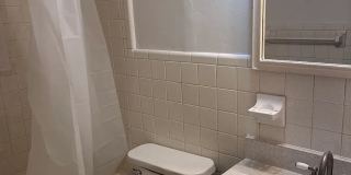 Room in 2 Bedroom Home at Dunlap Ave Gallery 1