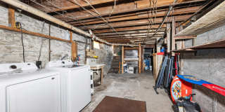 175 Dundaff Street Gallery 15