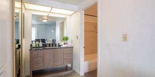 321 S San Vicente Boulevard Gallery 22