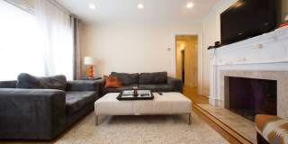 Charming 4 Bedroom-No Broker Fee Gallery 12