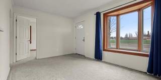 25713 Penn Street Gallery 5