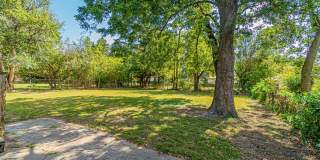 Three Bedroom Home in tree filled neighborhood! Lawn care included! Gallery 26