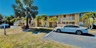 706 SE 13th Court unit: C Gallery 1