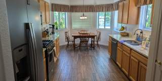 COMING SOON in August! Furnished Townhome in Boulder Pointe with All Utilities included - 3 bedroom 2.5 bathroom Gallery 3