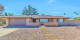 Spacious 6-Bedroom Pool Home Near ASU with 2-Car Garage Gallery 26