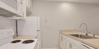 648 C ST NE #1 Gallery 9