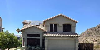 1734 E PONTIAC Drive Gallery 3