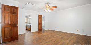 218 S Plantation Road 218 S Plantation Road Gallery 10