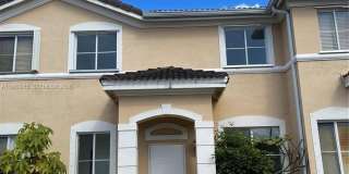 7317 NW 174th Ter Gallery 1