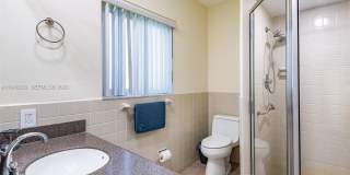 709 SW Elm Tree Ln Gallery 18