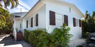 Private 1 bedroom with Bathroom and a Shared kitchen with other 3 bedrooms Gallery 1