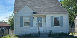 Beautiful Bungalow with Finished Basement and Garage Gallery 1