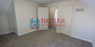 Two Bedroom House | Updated w/ Appliances Gallery 11