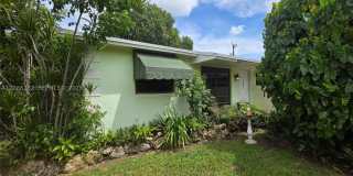 19851 SW 103rd Ct Gallery 1