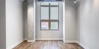 3833 N Broadway Gallery 94