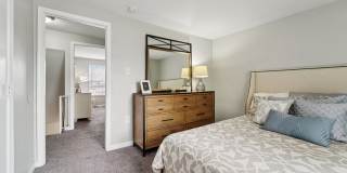 Hopkins Point Gallery 23
