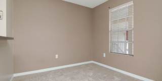 Park Lake — 1 Bed / 1 Bath + Den | Upstairs Condo | Brandon, FL Gallery 13