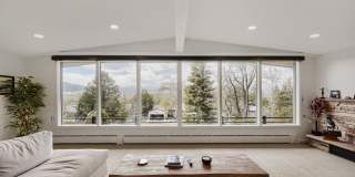 Panoramic Peaks and Ultimate Boulder Retreat Gallery 1