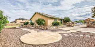 6289 COSECHA LUNA Circle Gallery 8