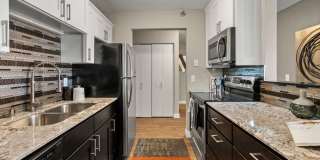 Lux Apartments Gallery 3
