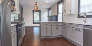 210 Luella Court Gallery 8