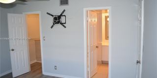 9 NE 19th Ct Gallery 7