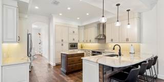 12649 Oak Hollow Ct Gallery 1