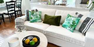 Sparkling Highlands 2 King 1.5 BA close to 264, hospitals, downtown Gallery 11
