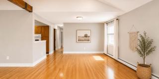 26 Lancaster Road Gallery 4