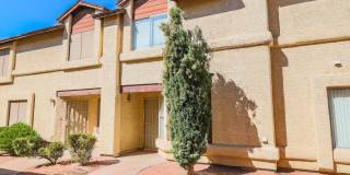 CUTE 2 BEDROOM CONDO! Gallery 3