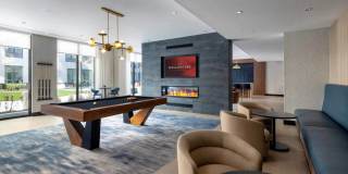 The Ballantine Gallery 19