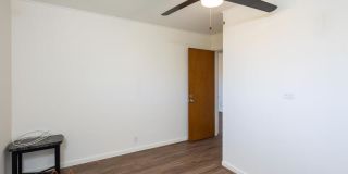 2133 Metcalf Street Gallery 9