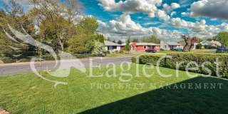 Charming 2 Bed, 2 Bath Home with Updated Kitchen & Outdoor Living Space Charming 2 Bed, 2 Bath Home with Updated Kitchen & Outdoor Living Space Gallery 10