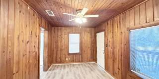 Charming 2-Bedroom Home Gallery 3