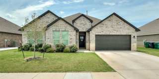 2517 Kathleens Crossing Gallery 1