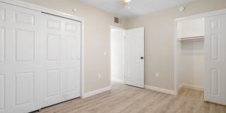 2 Bedroom 1 Bathroom -ALL Brand New Appliances! Gallery 18