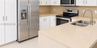 464 NE 210th Cir Ter Gallery 1