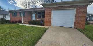 114 Windsor Drive Gallery 1